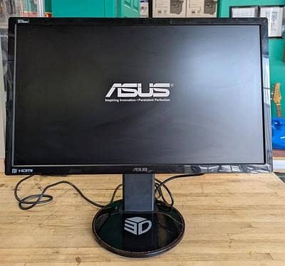 have this. Want different Monitor. . can be exchange with MSI,Zowei