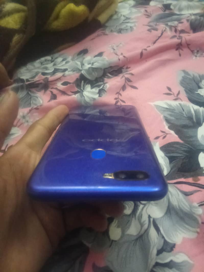 OPPO A5s 4