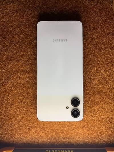 Samsung Mobile A06