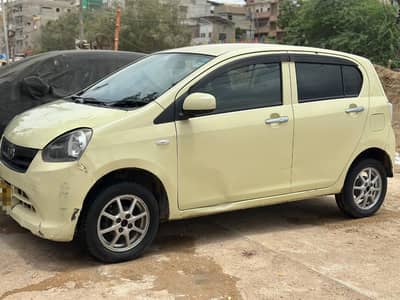 Daihatsu Mira 2016