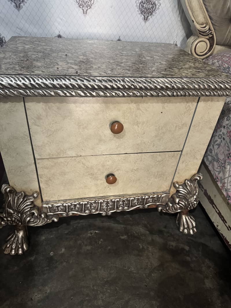 Bed sofa dressing table 2