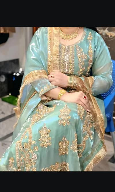 Silk dress only 1 time used
