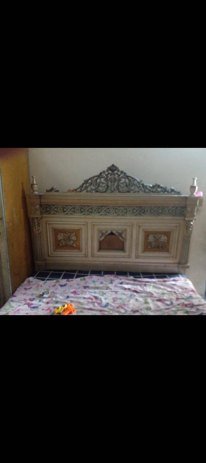 Bed and dressing with 2 side table 0