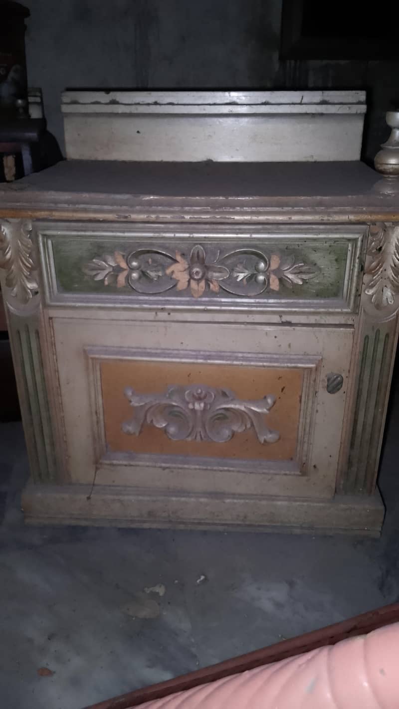 Bed and dressing with 2 side table 3