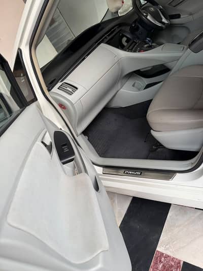 Toyota Prius 2015