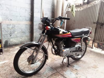 Honda cg 125 2010 model all Panjab number new