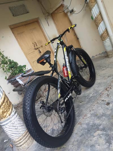 flat tyres cycle imported Cycle with hidrolics suspension and Gares