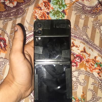 Samsung Mobile Z Flip 3