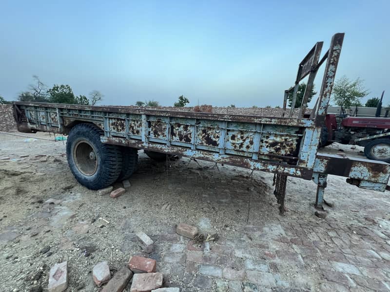 Tractor trailer 7