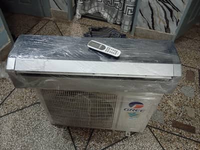 Gree G 10 invertor 1.5 ton
