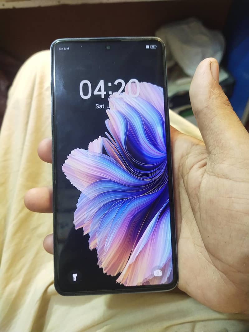 Tecno CAMON 20 Pro 5