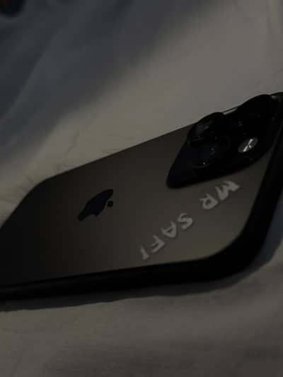 Apple iPhone 16 Pro Max  03290640854