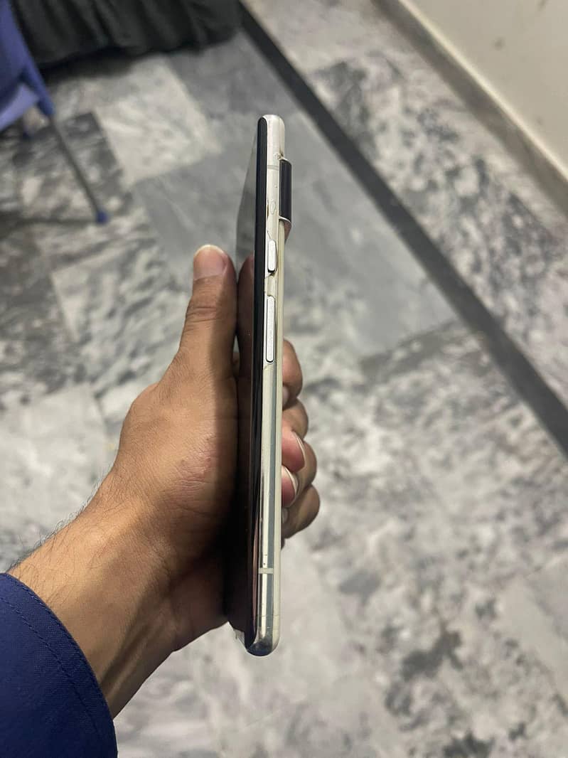 Google Pixel 6 Pro 2
