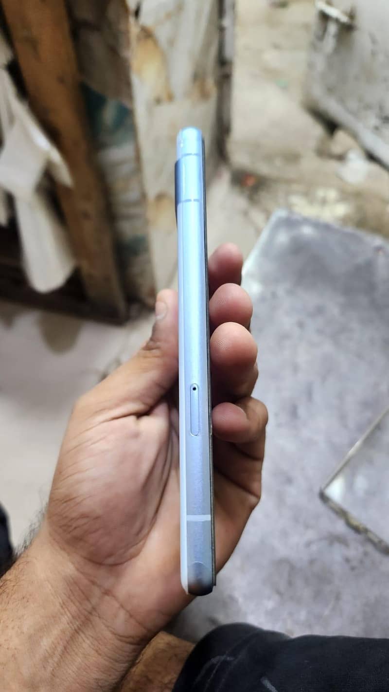 Google Pixel 7a 4