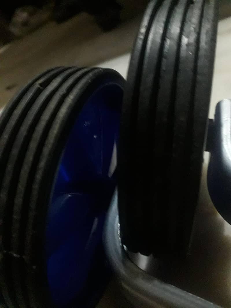 bycycle side wheels 4