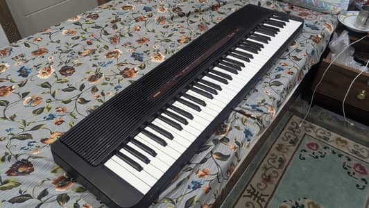 Keyboard/piano CASIO piacere CPS7.