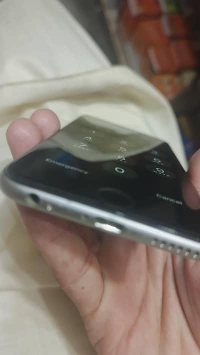 Apple iPhone 6