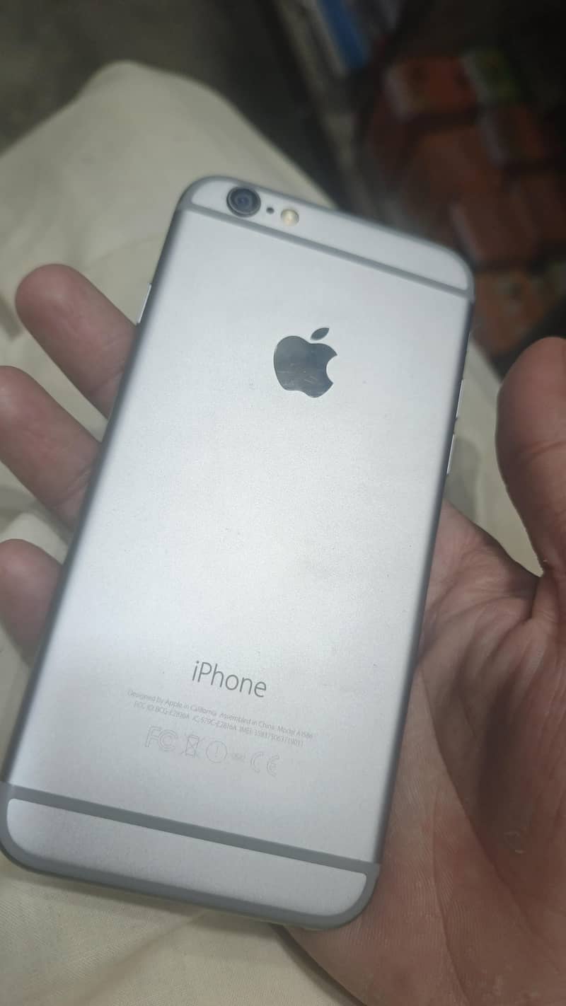 Apple iPhone 6 2