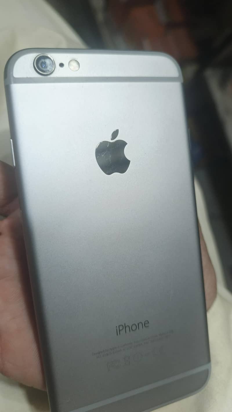 Apple iPhone 6 3