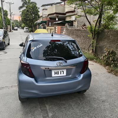 Toyota Vitz 2013