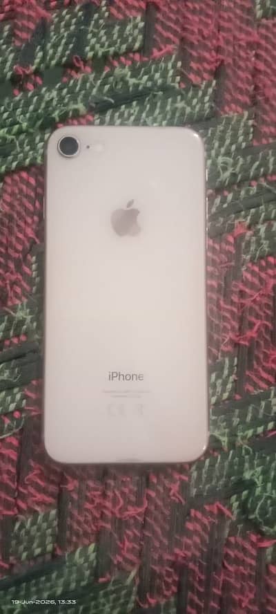 Apple iPhone 8