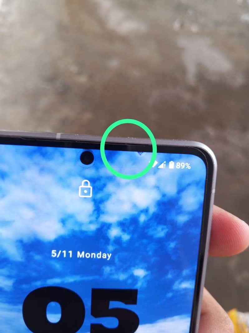 Sharp Aquos r7 7