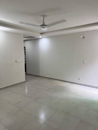 Upper Portion For Rent