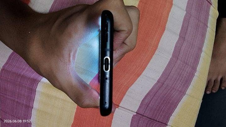 One Plus 10 Pro 1