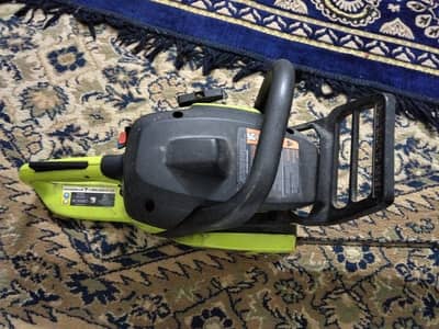 Original Poulan Wood Shark Chainsaw (Model P3314WSA) - Petrol Engine