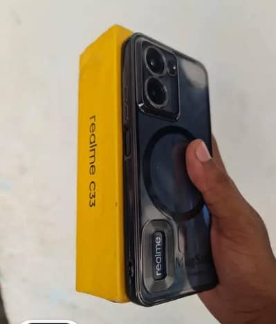 Realme C33