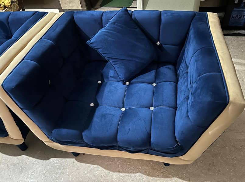blue sofa set 0