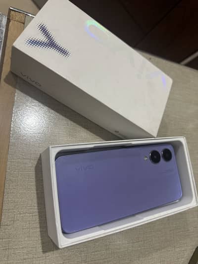 Vivo Y17s