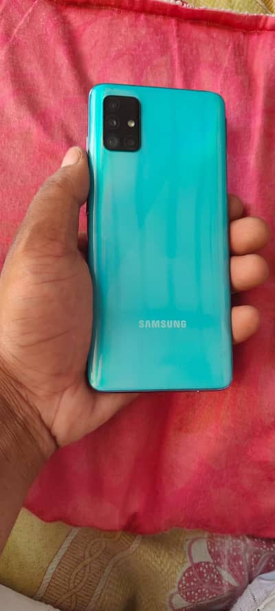 Samsung galaxy a51 8 128