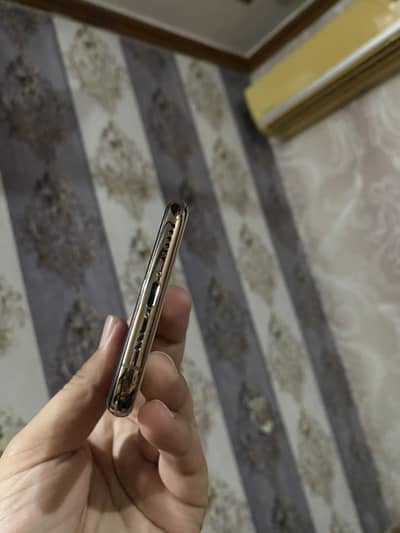 Apple iPhone 11 Pro Max pta dual sim golden 512hb 84 health 10/01