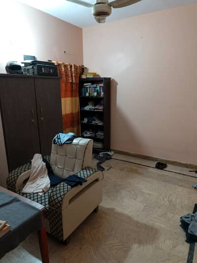 Sale 180 yards corner west open double Alladin park k samne Rashid minhas road