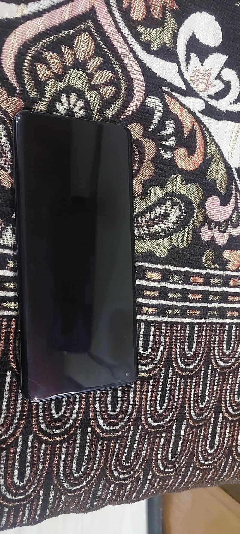 One Plus 10 Pro 4