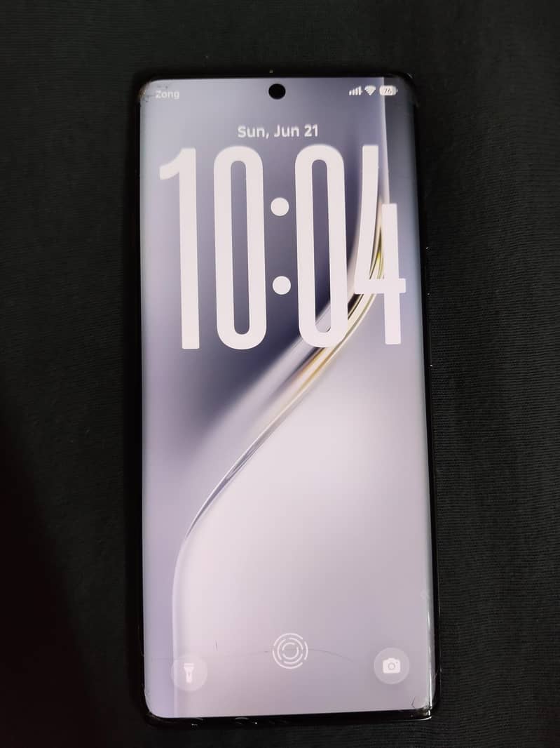 Tecno CAMON 40 Pro 2