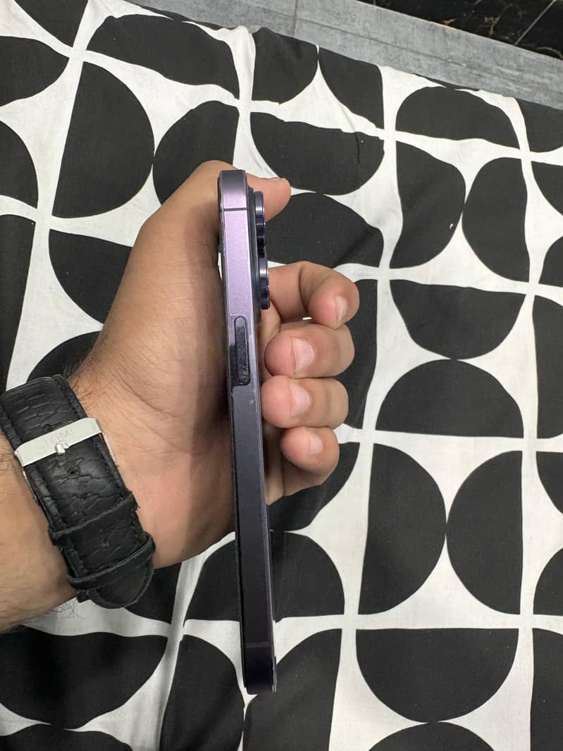 Apple iPhone 14 Pro 5