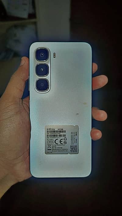 Infinix Hot 50i