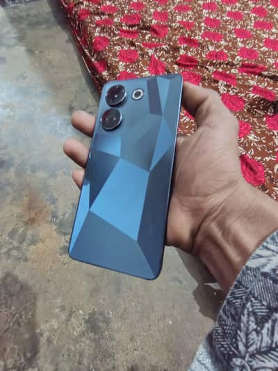 Tecno CAMON 20