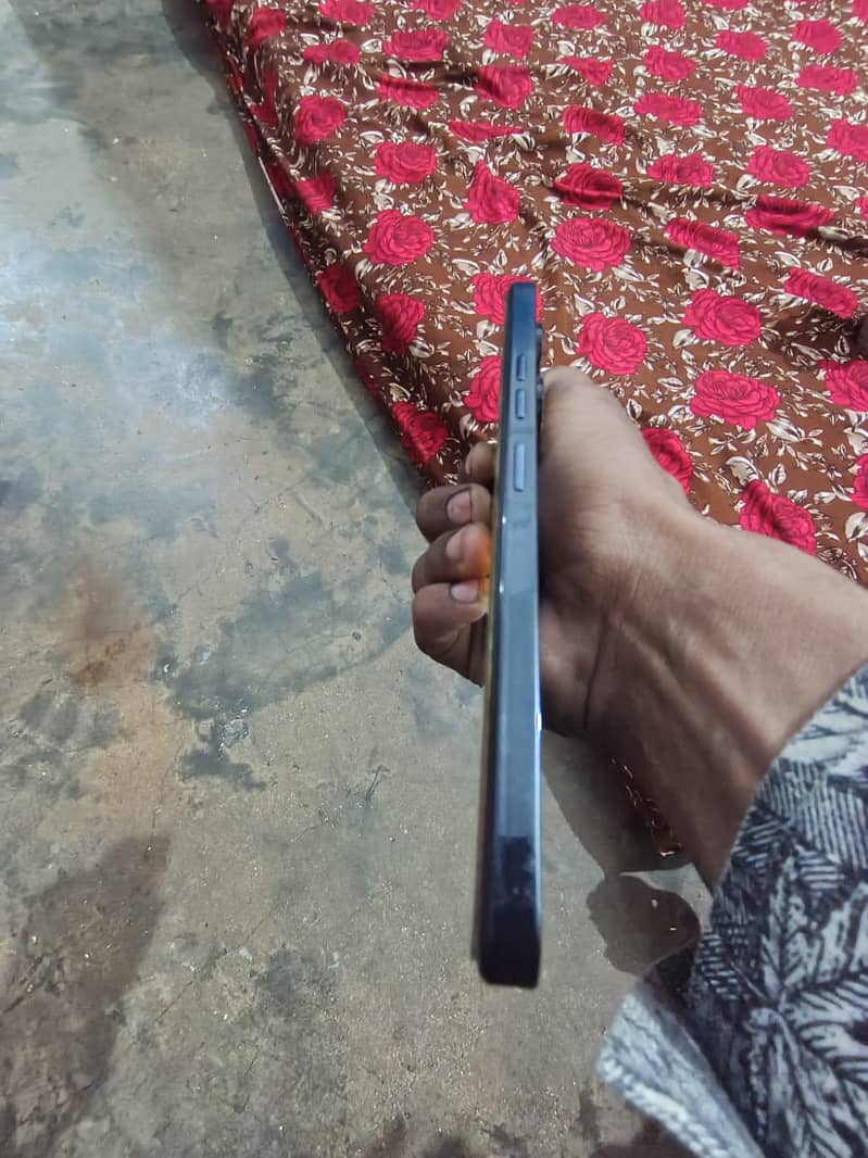 Tecno CAMON 20 2