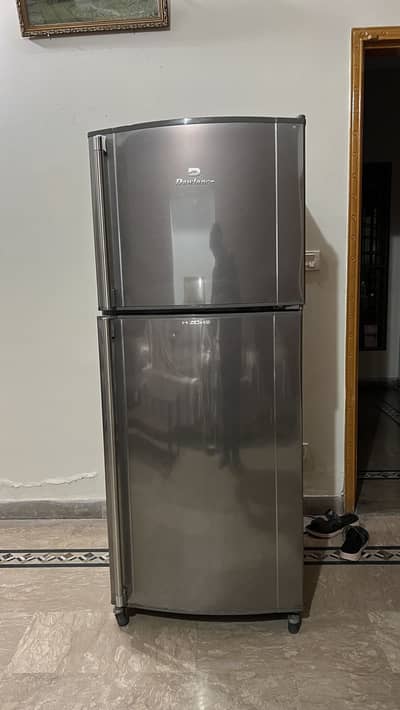 Dawlance fridge clean condition