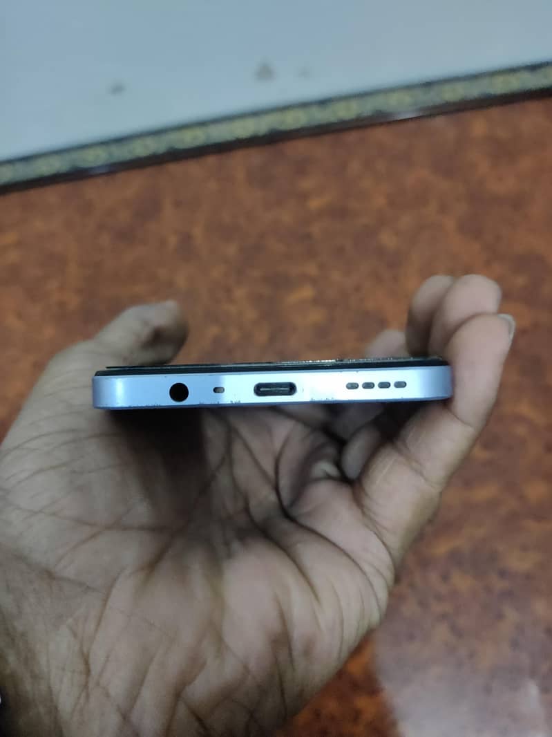 Realme Note 60 1