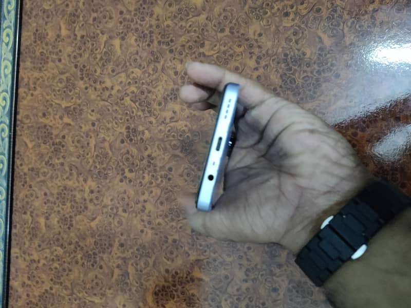 Realme Note 60 2