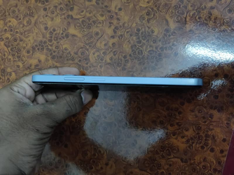Realme Note 60 5