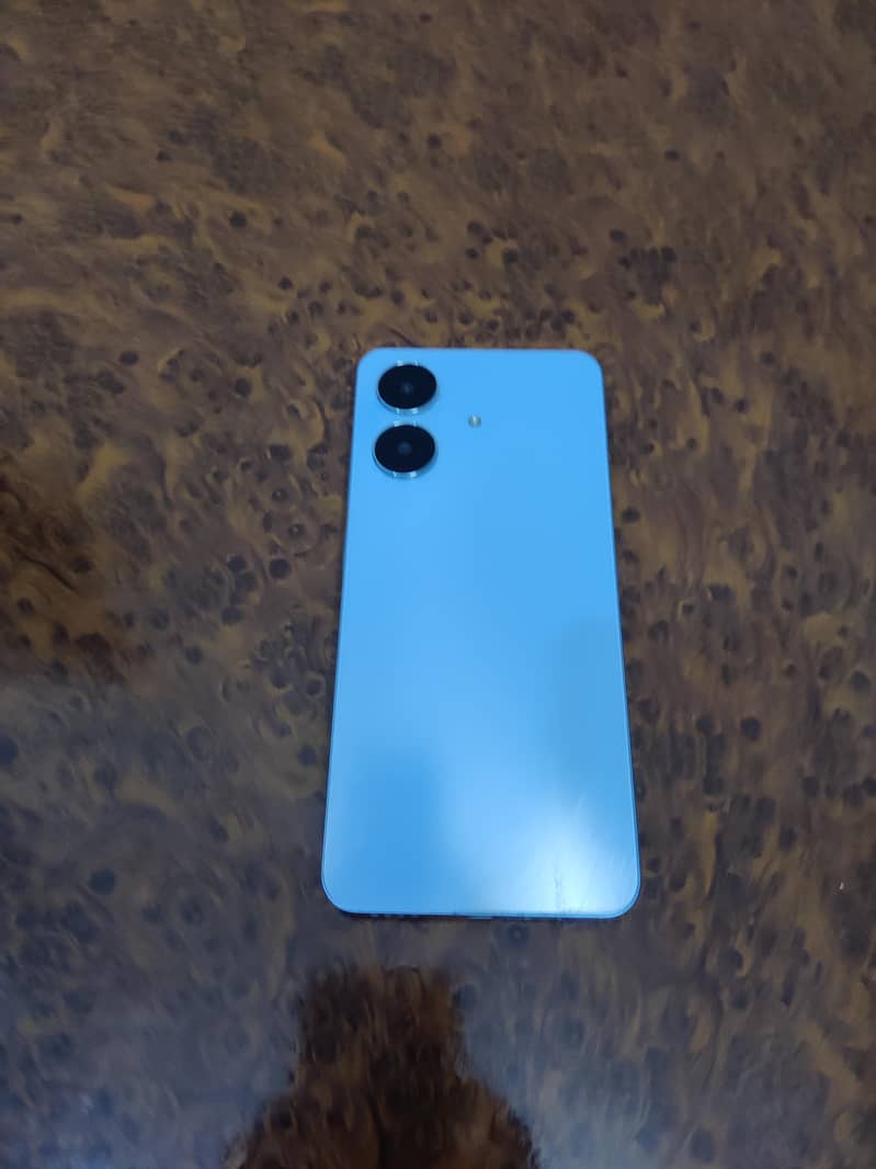Realme Note 60 6