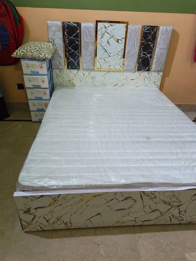 New  Bed 6×5 Bed with Foam 10 of 10 condition