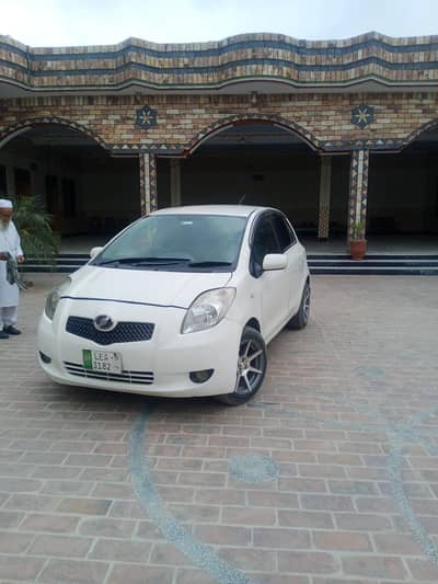 Toyota Vitz 2009