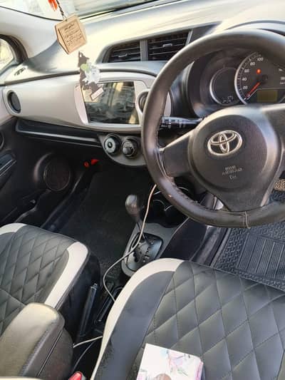 Toyota Vitz 2013