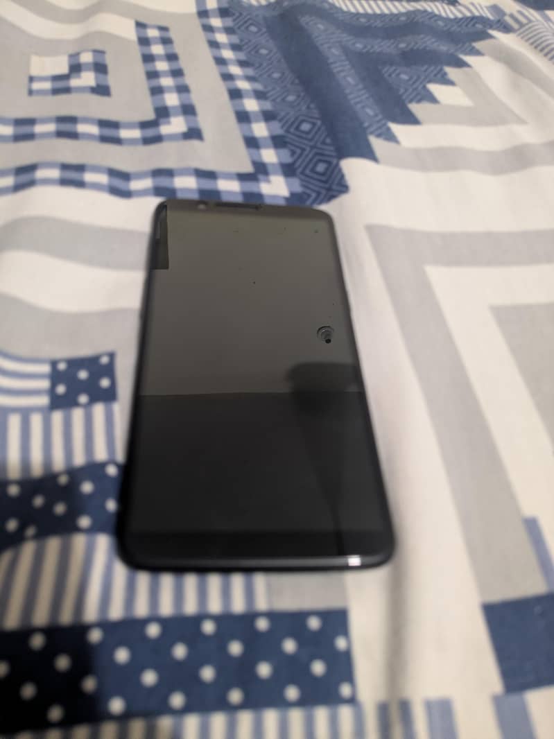 One Plus 5T 4